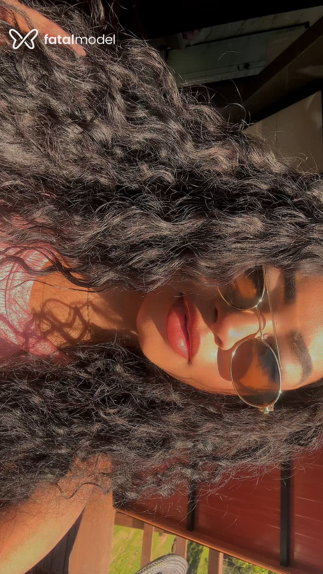 Acompanhante mulher morena (o) de olhos pretos - Luiza Mendes