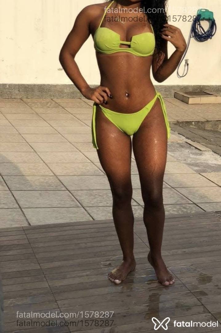 Acompanhante mulher morena (o) de olhos pretos - Luiza Mendes