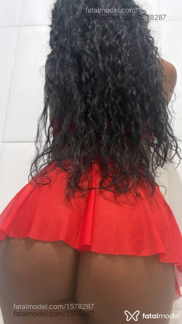Acompanhante mulher morena (o) de olhos pretos em Dois Vizinhos - Luiza Mendes