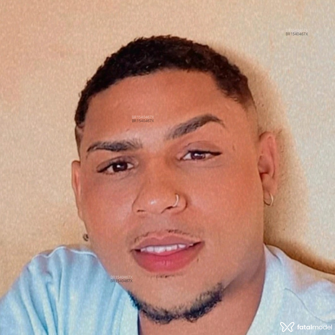 Acompanhante homem morena (o) de olhos castanhos em Belo Horizonte Acompanhante homem morena (o) de olhos castanhos em Belo Horizonte - Pedro
