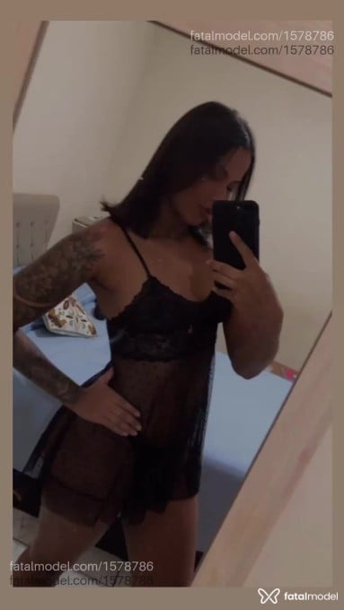 Acompanhante mulher com cabelo castanho de olhos castanhos em Aracruz - JÉSSICA MELO
