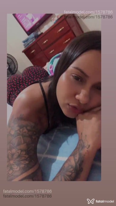 Acompanhante mulher com cabelo castanho de olhos castanhos em Aracruz - JÉSSICA MELO