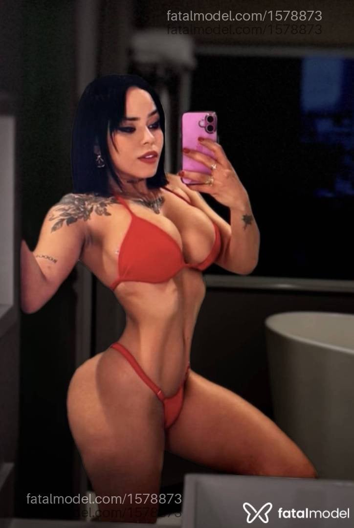 Acompanhante mulher com cabelo castanho de olhos mel em Santos - Yumi Satto