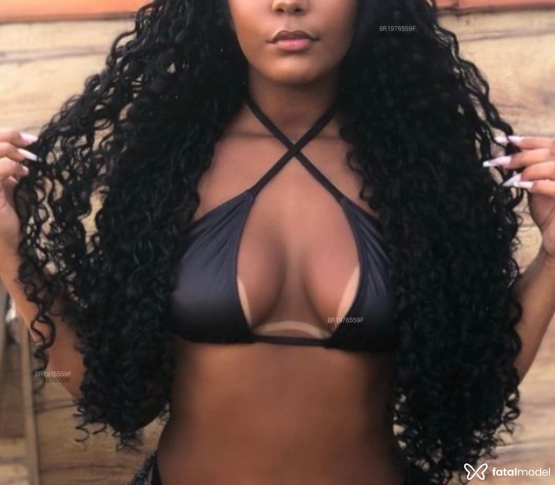 Acompanhante mulher morena (o) de olhos castanhos em Salvador - Carol Mello
