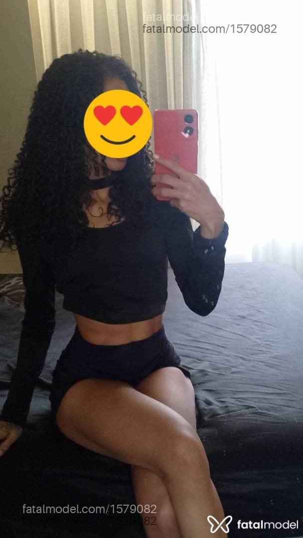 Acompanhante mulher com cabelo castanho de olhos castanhos - Jasmyne Getit