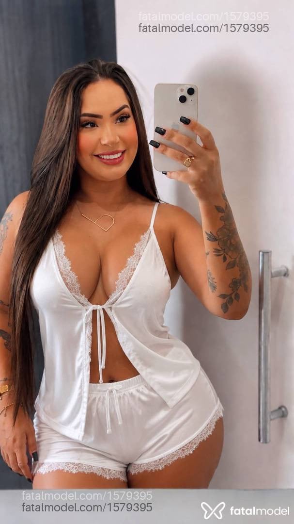 Acompanhante mulher morena (o) de olhos castanhos - Bianca Campos