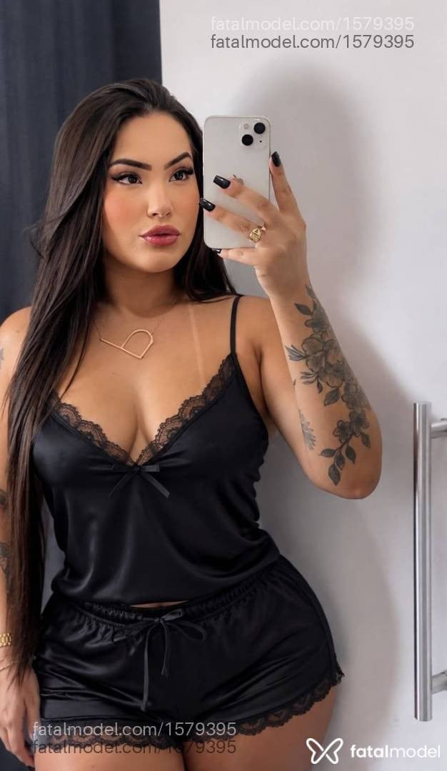 Acompanhante mulher morena (o) de olhos castanhos - Bianca Campos