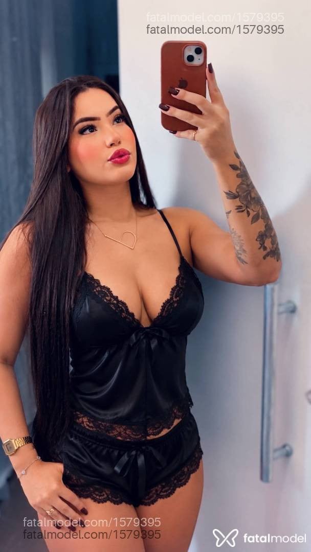 Acompanhante mulher morena (o) de olhos castanhos - Bianca Campos