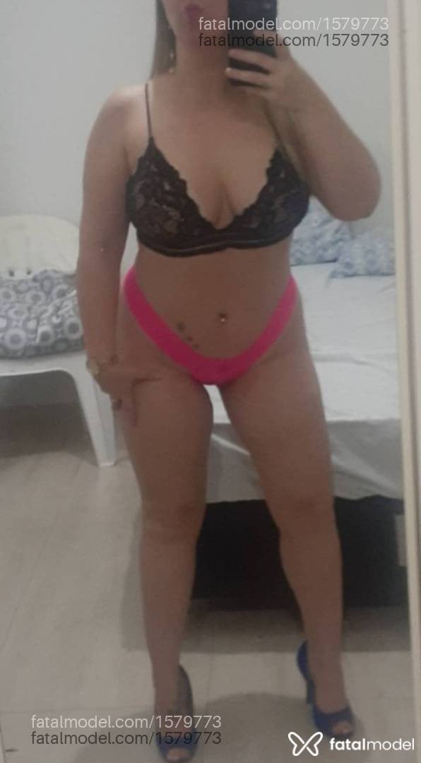Acompanhante mulher loira (o) de olhos castanhos em Sombrio - Gaby Moura