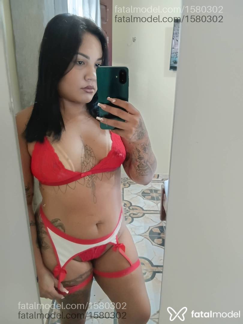 Acompanhante mulher ruiva (o) de olhos castanhos - Sheila Urach