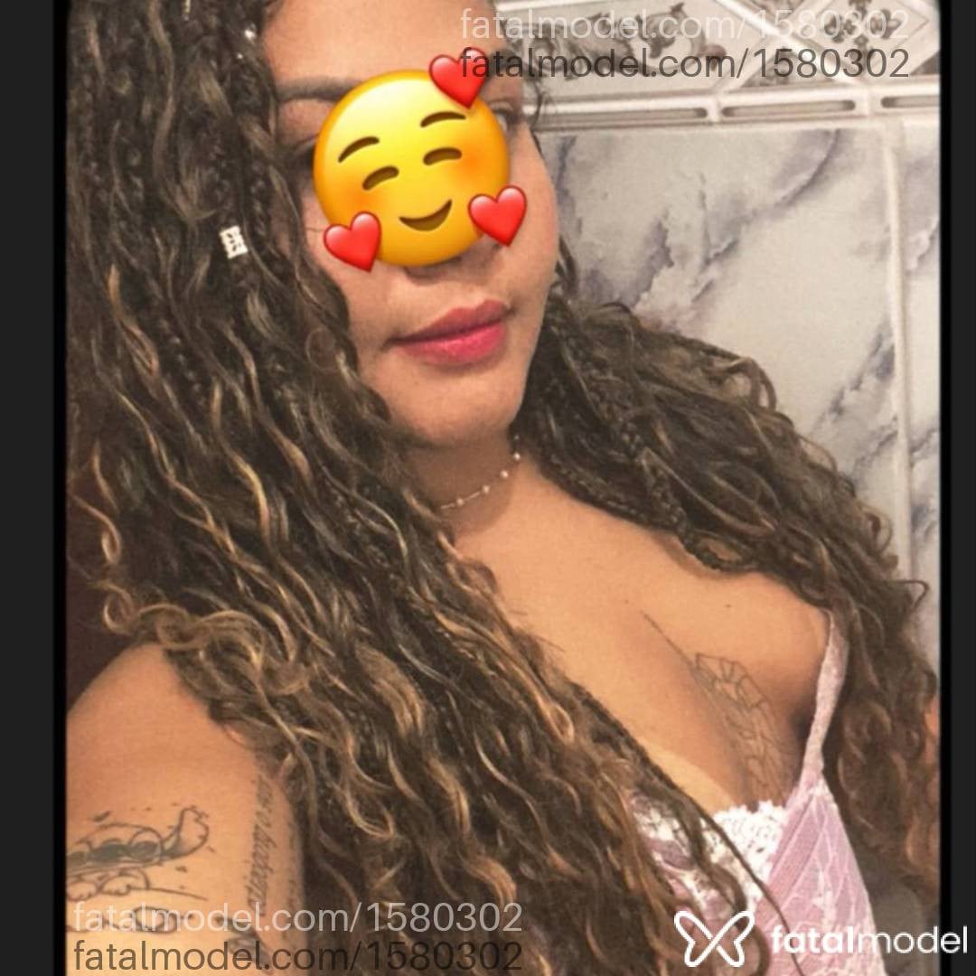 Acompanhante mulher ruiva (o) de olhos castanhos - Sheila Urach