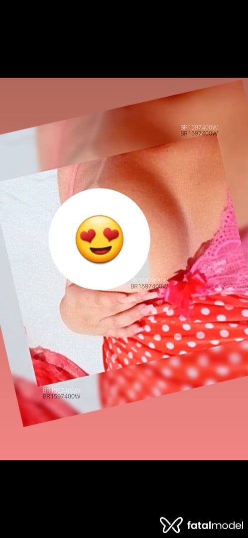 Acompanhante mulher morena (o) de olhos castanhos - Bruna