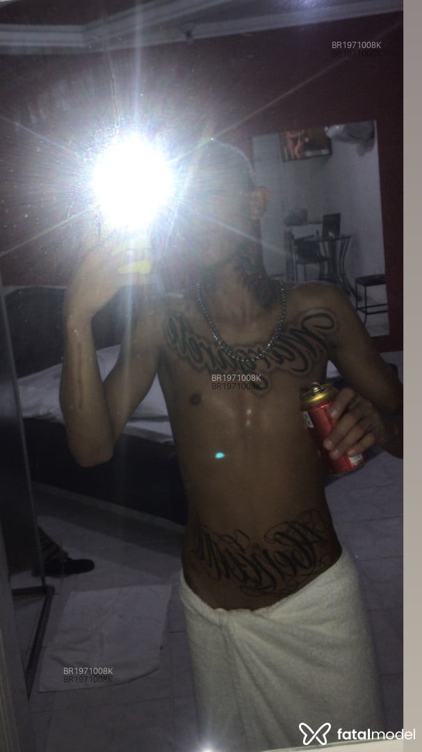 Acompanhante homem loira (o) de olhos castanhos em Limeira Acompanhante homem loira (o) de olhos castanhos em Limeira - Brunoo
