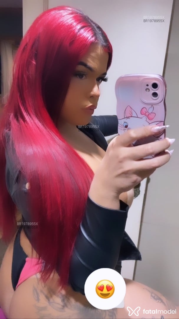 Acompanhante mulher trans ruiva (o) de olhos castanhos em Rio de Janeiro - Thifany