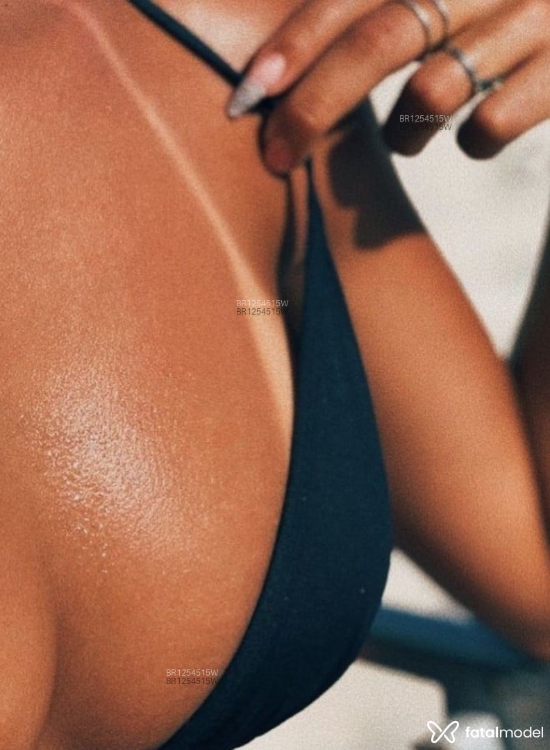 Acompanhante mulher morena (o) de olhos castanhos em Nova Mutum - Anny