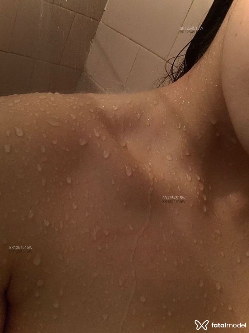 Acompanhante mulher morena (o) de olhos castanhos em Nova Mutum Acompanhante mulher morena (o) de olhos castanhos em Nova Mutum - Anny