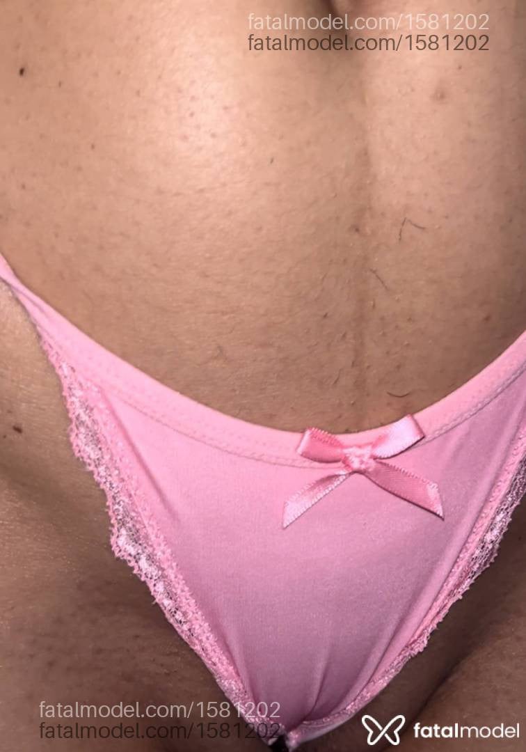 Acompanhante mulher com cabelo castanho de olhos castanhos - Lunna