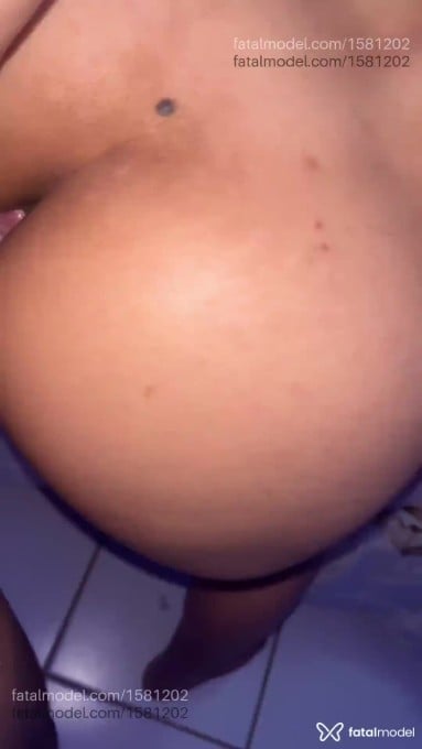 Acompanhante mulher com cabelo castanho de olhos castanhos em Salvador - Lunna