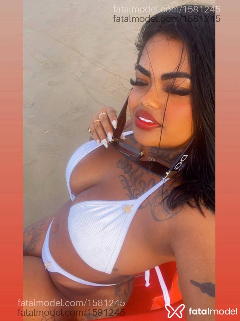 Acompanhante mulher morena (o) de olhos pretos - Agatha