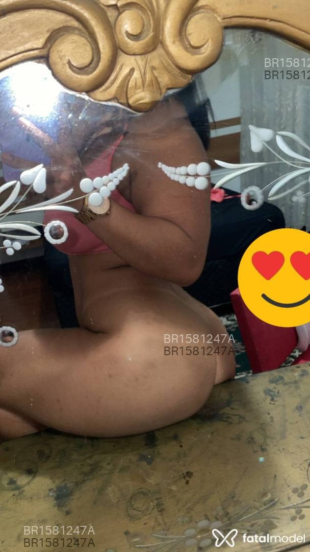 Acompanhante mulher morena (o) de olhos castanhos em Macaé Acompanhante mulher morena (o) de olhos castanhos em Macaé - Lua Rosa