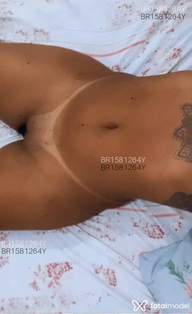 Acompanhante mulher com cabelo castanho de olhos castanhos em Varginha Acompanhante mulher com cabelo castanho de olhos castanhos em Varginha - Talita Medina