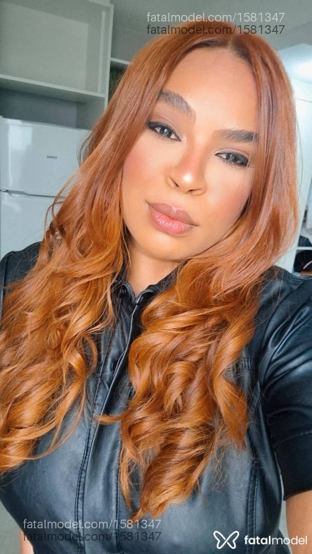 Acompanhante mulher morena (o) de olhos pretos em Curitiba - Liz Camargo