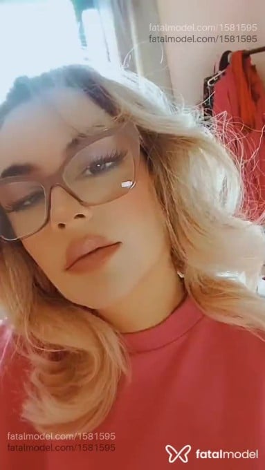 Acompanhante mulher loira (o) de olhos castanhos em Imbituba Acompanhante mulher loira (o) de olhos castanhos em Imbituba - Fabyanna Tufão