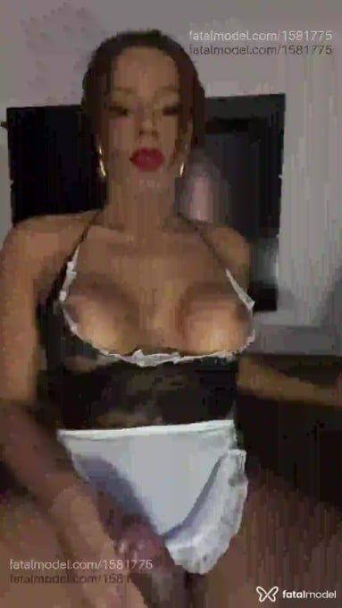 Acompanhante mulher trans ruiva (o) de olhos castanhos em Uberlândia - Luísa Souza