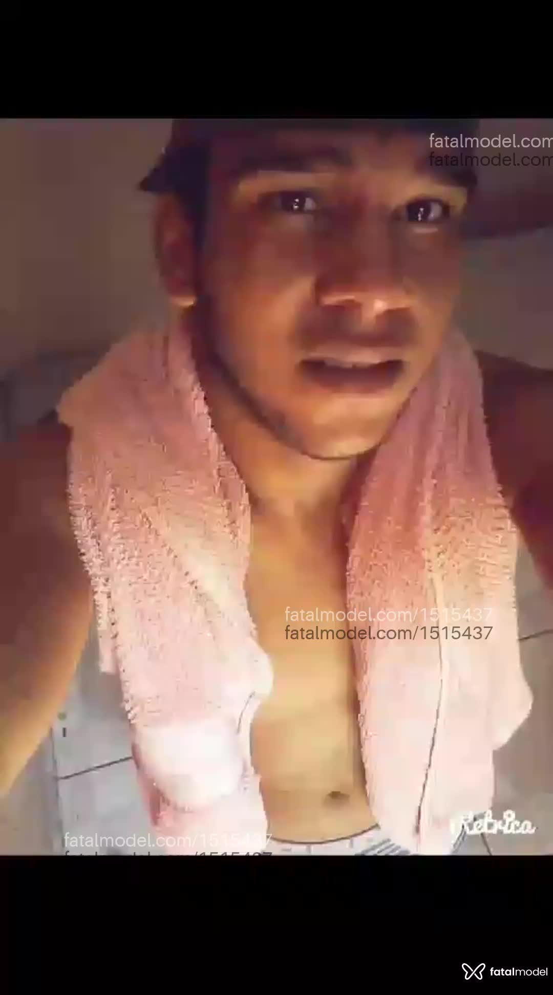 Acompanhante homem com cabelo castanho de olhos castanhos em Rondonópolis - Ricardo