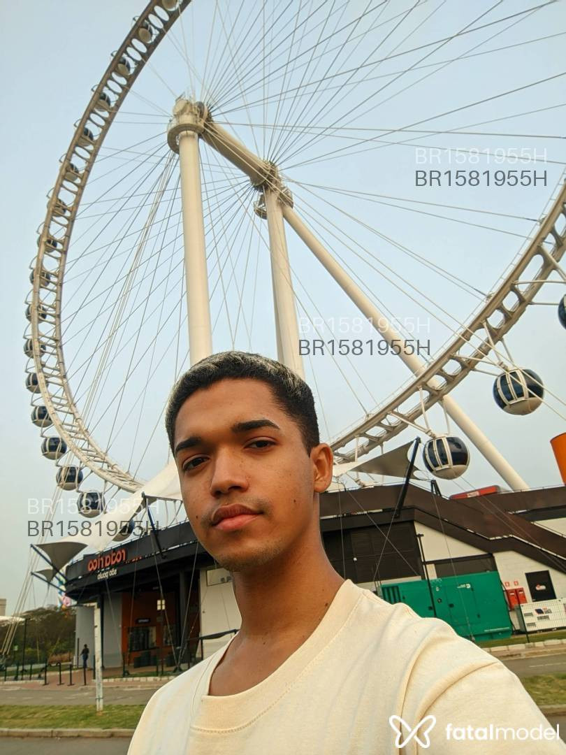 Acompanhante homem morena (o) de olhos castanhos em São Paulo - Lito Vieira