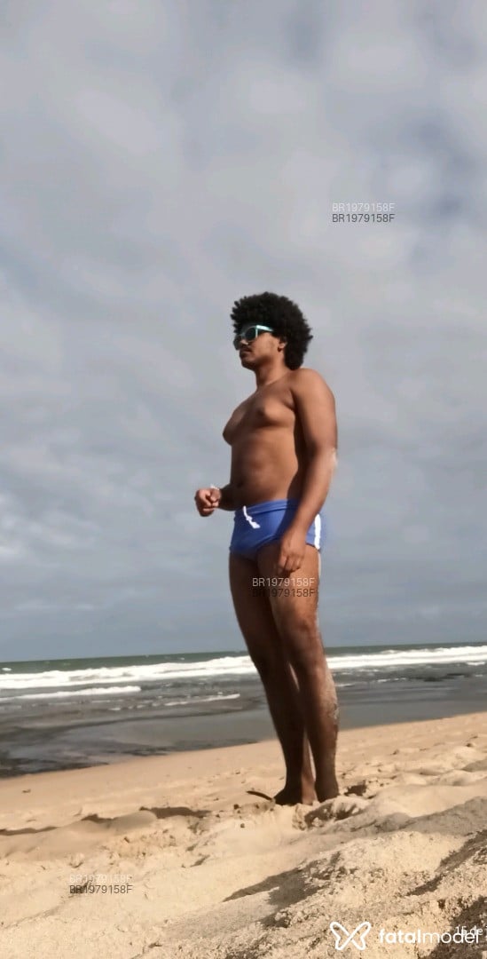 Acompanhante homem morena (o) de olhos pretos em Salvador - Paudemarido