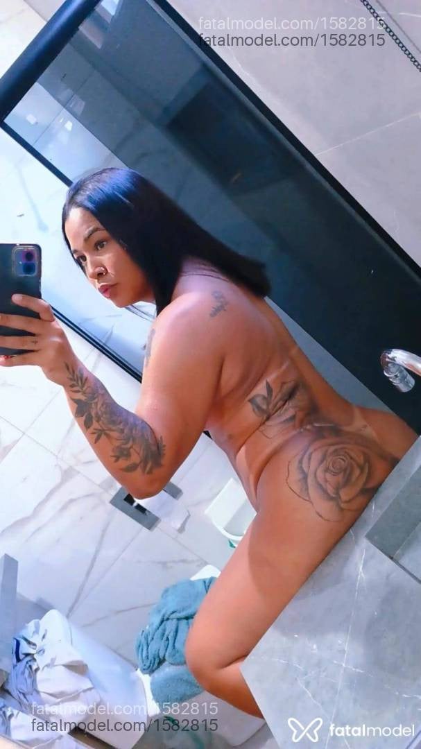 Acompanhante mulher morena (o) de olhos castanhos - Vitória Souza