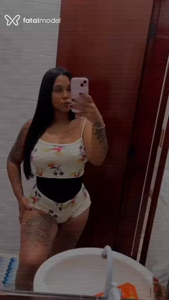 Acompanhante mulher morena (o) de olhos castanhos - Vitória Souza