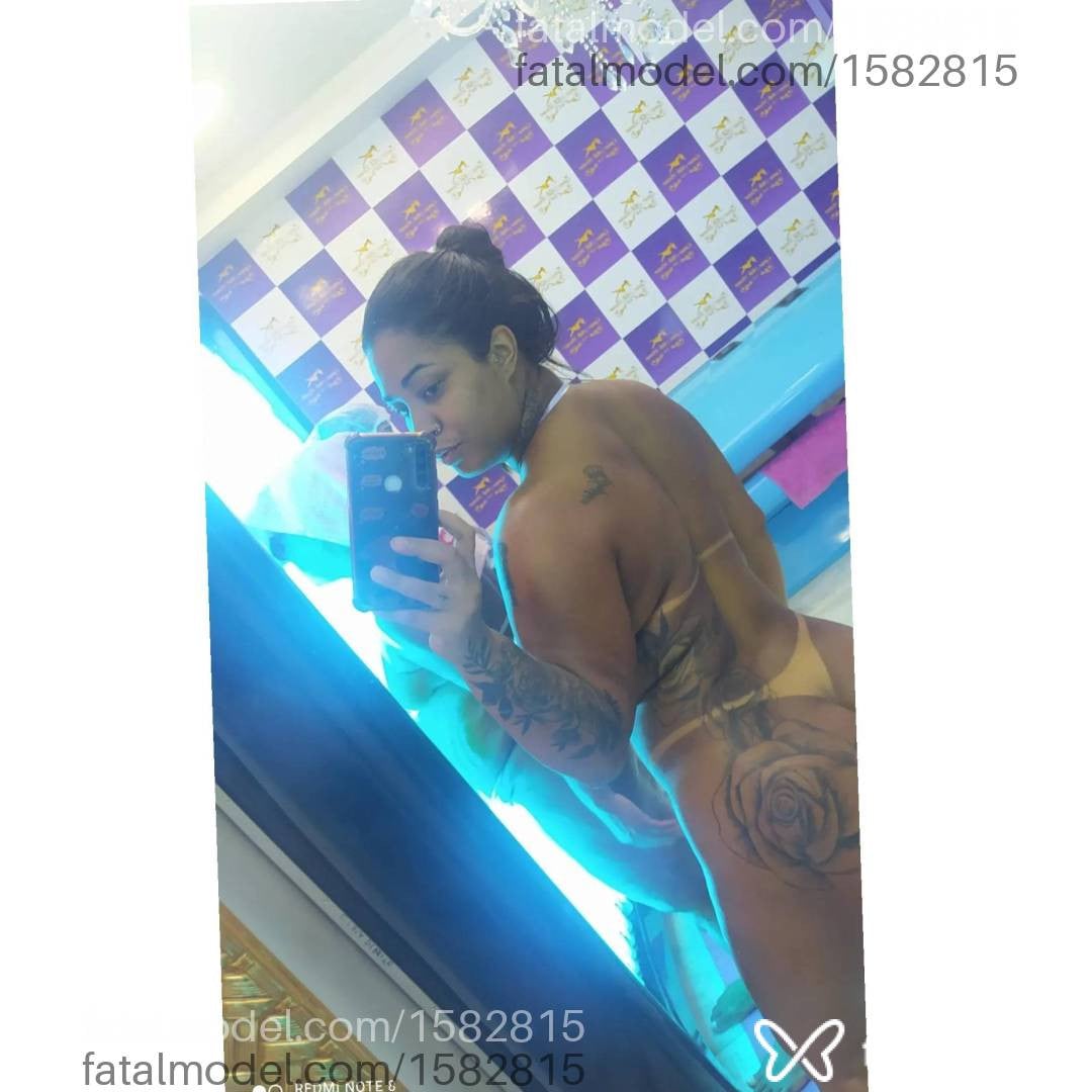 Acompanhante mulher morena (o) de olhos castanhos - Vitória Souza