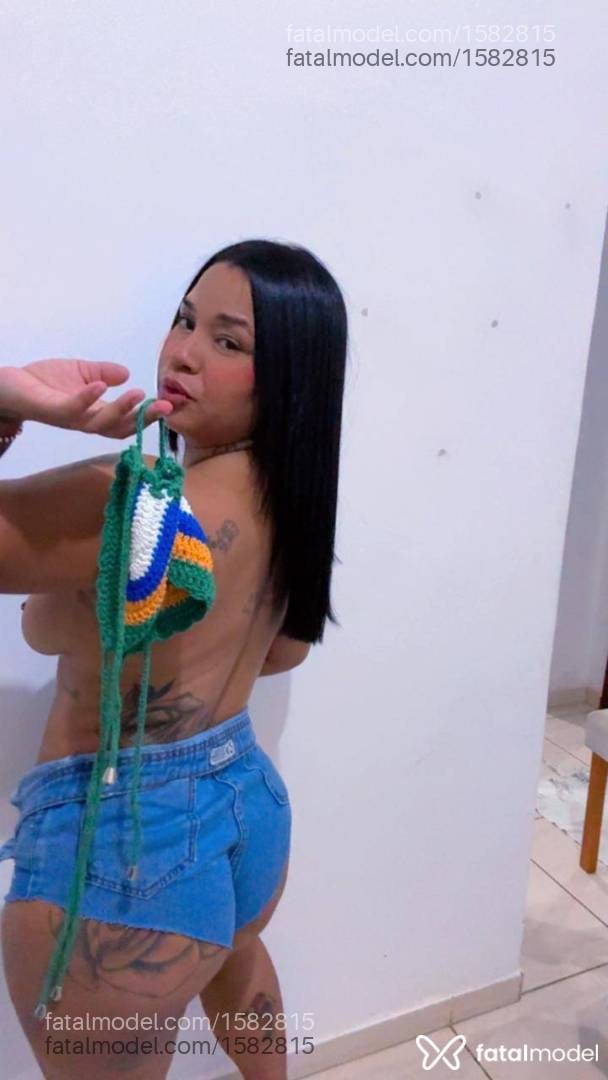 Acompanhante mulher morena (o) de olhos castanhos - Vitória Souza