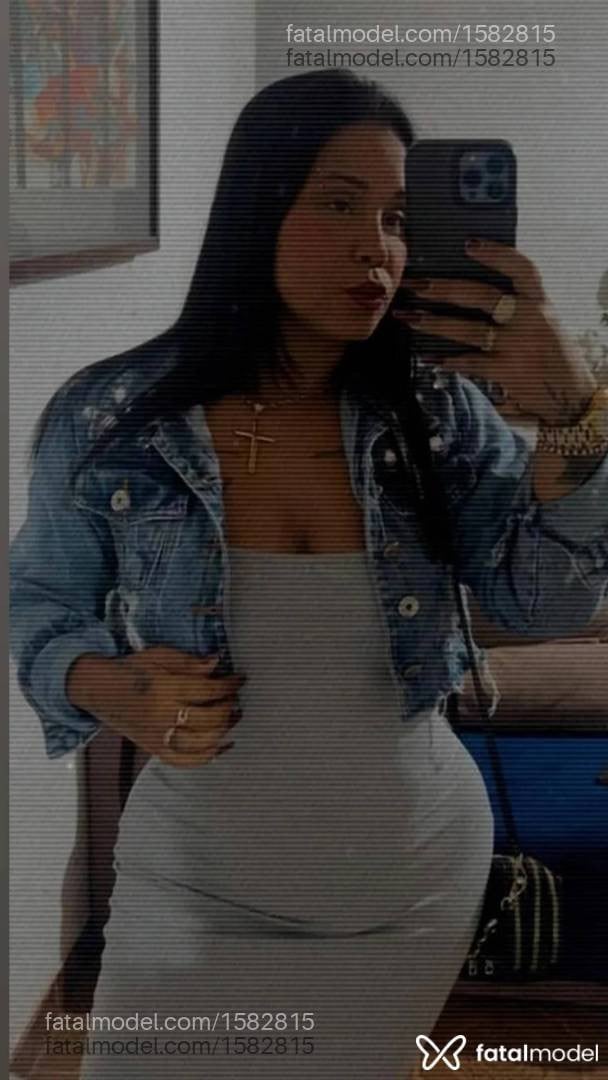 Acompanhante mulher morena (o) de olhos castanhos - Vitória Souza