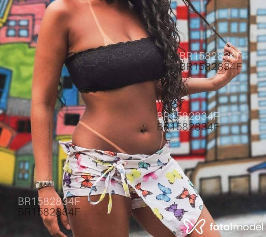 Acompanhante mulher morena (o) de olhos pretos em Valença - Safira