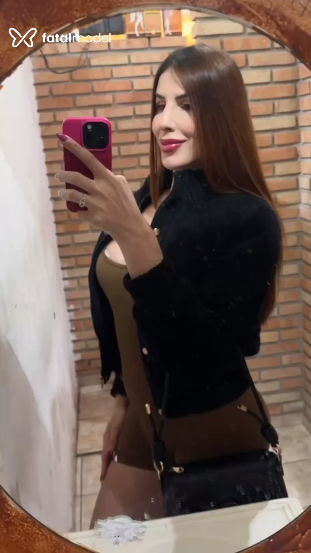 Acompanhante mulher trans ruiva (o) de olhos castanhos em Sorocaba Acompanhante mulher trans ruiva (o) de olhos castanhos em Sorocaba - Larissa Oliveira