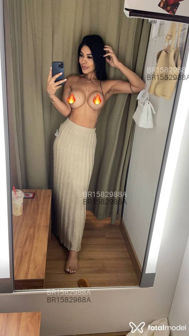 Acompanhante mulher morena (o) de olhos castanhos em Florianópolis - Larissa VIllar