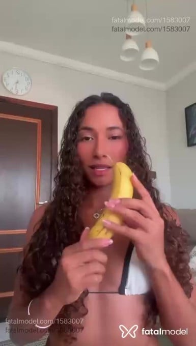 Acompanhante mulher morena (o) de olhos pretos em Itaituba - Aurora Martini