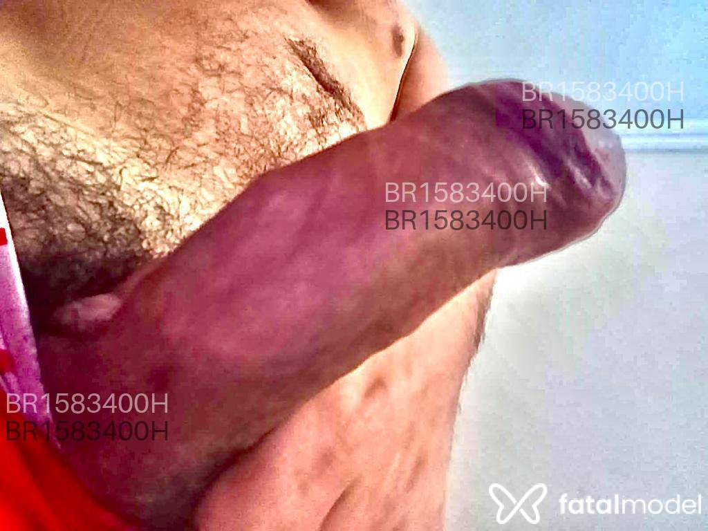 Acompanhante homem com cabelo castanho de olhos castanhos em Virtual Acompanhante homem com cabelo castanho de olhos castanhos em Virtual - Luka Darko