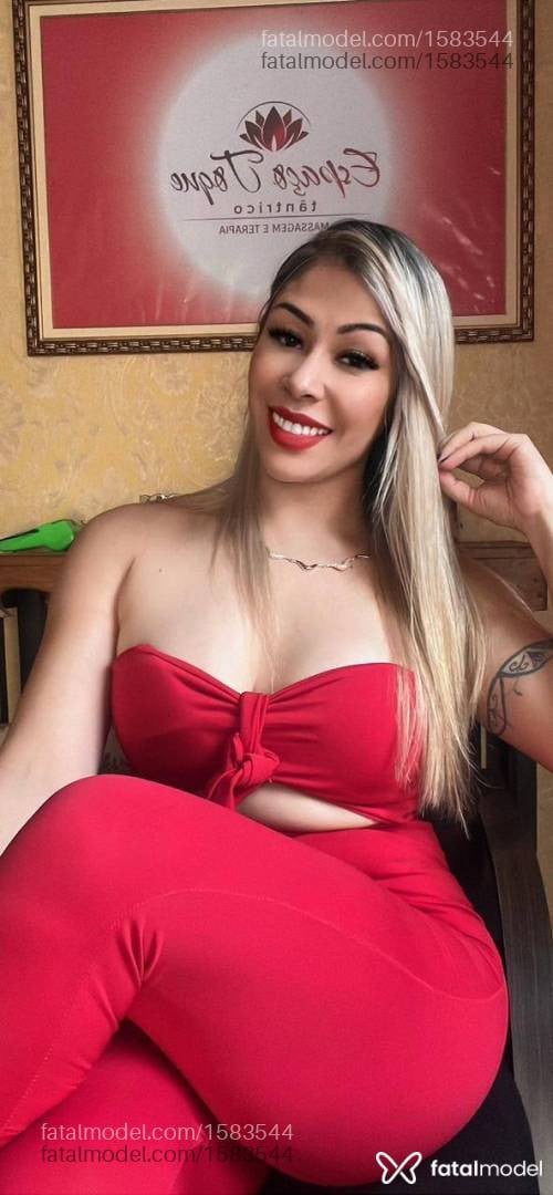 Acompanhante mulher loira (o) de olhos castanhos - CRIIS Acompanhante mulher loira (o) de olhos castanhos - CRIIS