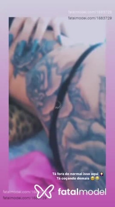 Acompanhante mulher com cabelo castanho de olhos castanhos em Vitória da Conquista - Biáah