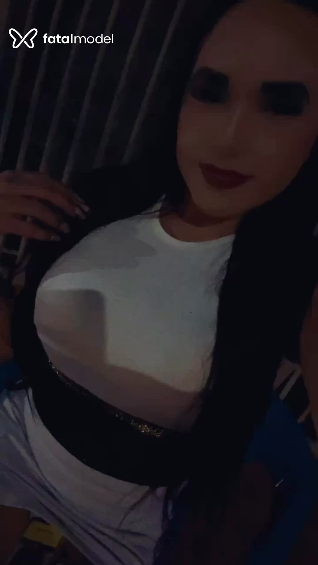 Acompanhante mulher trans morena (o) de olhos castanhos - Yzabela Brandao