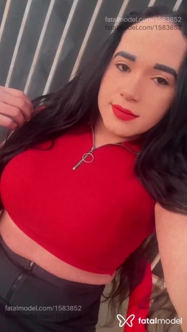 Acompanhante mulher trans morena (o) de olhos castanhos em Gaúcha do Norte - Yzabela Brandao