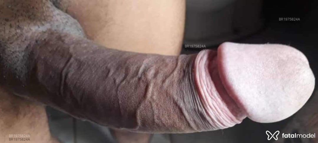 Acompanhante homem com cabelo castanho de olhos castanhos em Palotina - Gustavo Rodrigues
