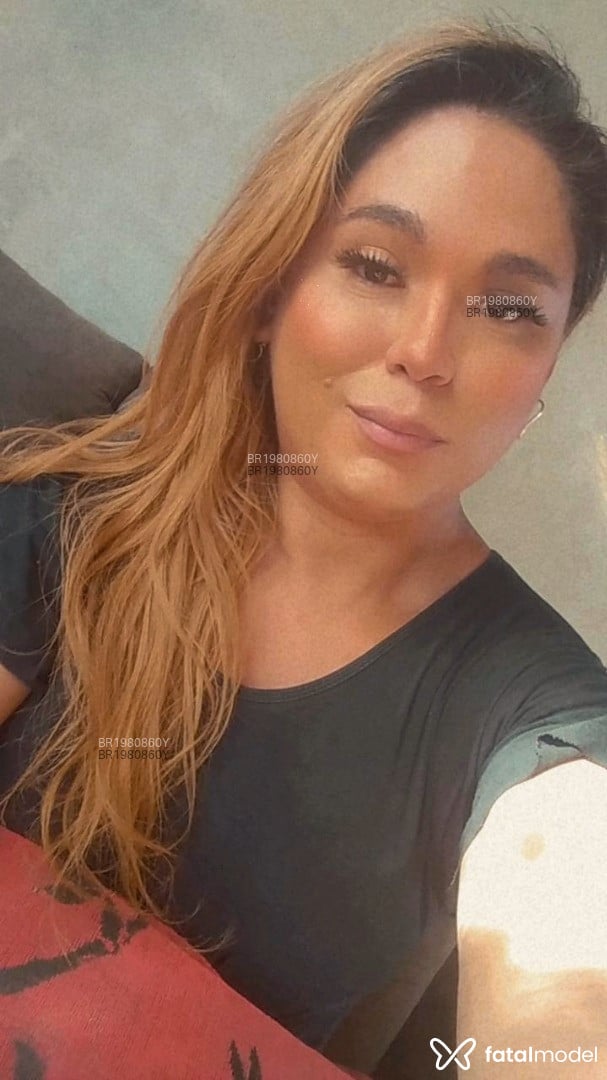 Acompanhante mulher trans loira (o) de olhos castanhos em Corumbá - Agatha ferreira