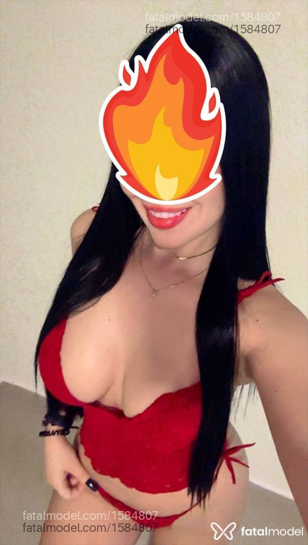 Acompanhante mulher morena (o) de olhos verdes em Francisco Beltrão - SOFIA