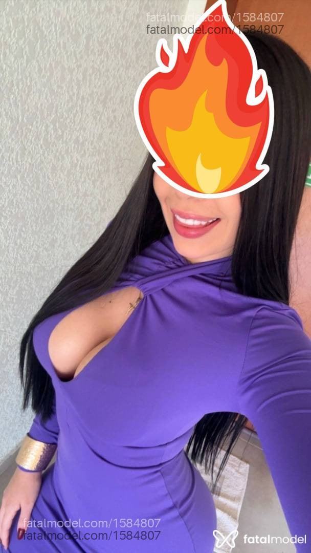 Acompanhante mulher morena (o) de olhos verdes - SOFIA