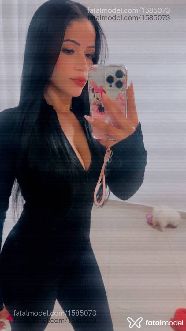 Acompanhante mulher ruiva (o) de olhos castanhos - Kate